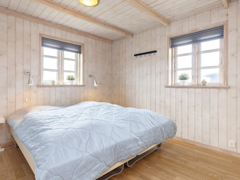 8 Person Holiday Home in Lokken view 4