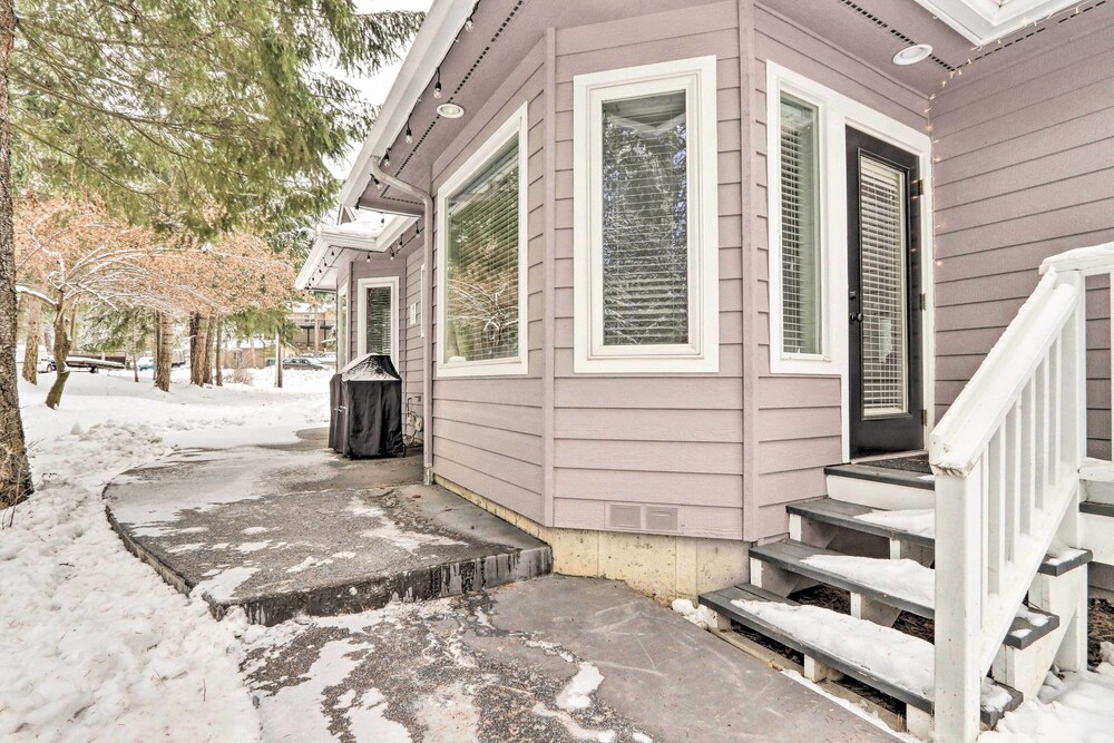 Crystal Bay Home w/ Fireplace Near Ski Resorts, photo 6