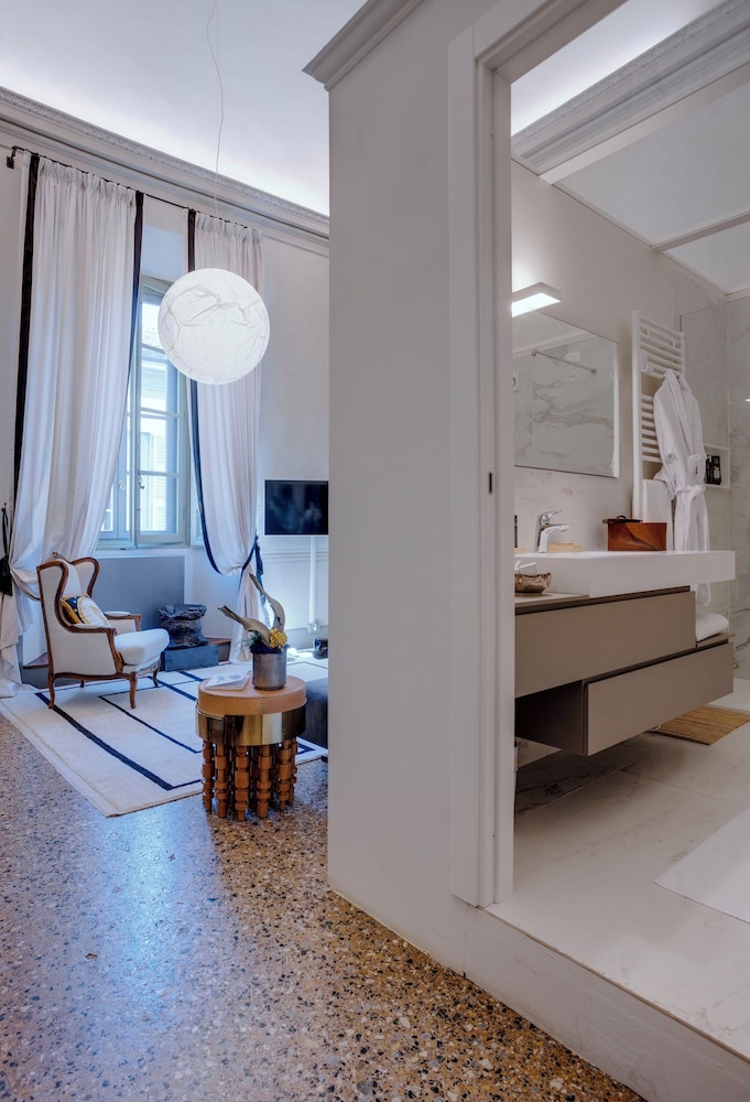 Palazzo Giacometti Suites