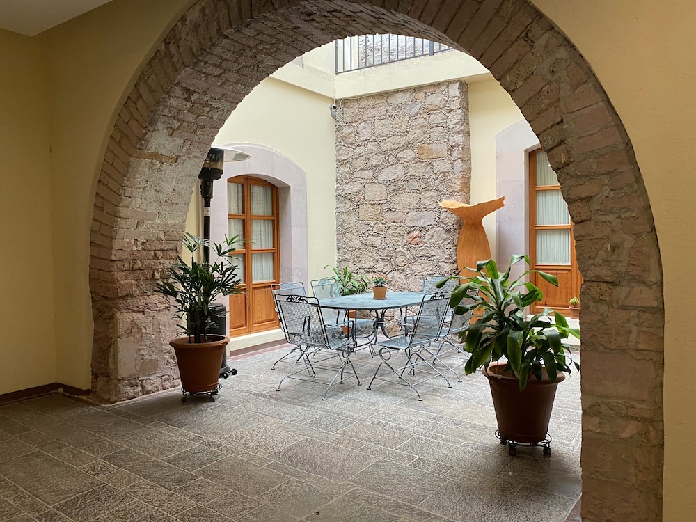 Zacatecas Vacations - Hotel Casa Faroles - Property Image 4