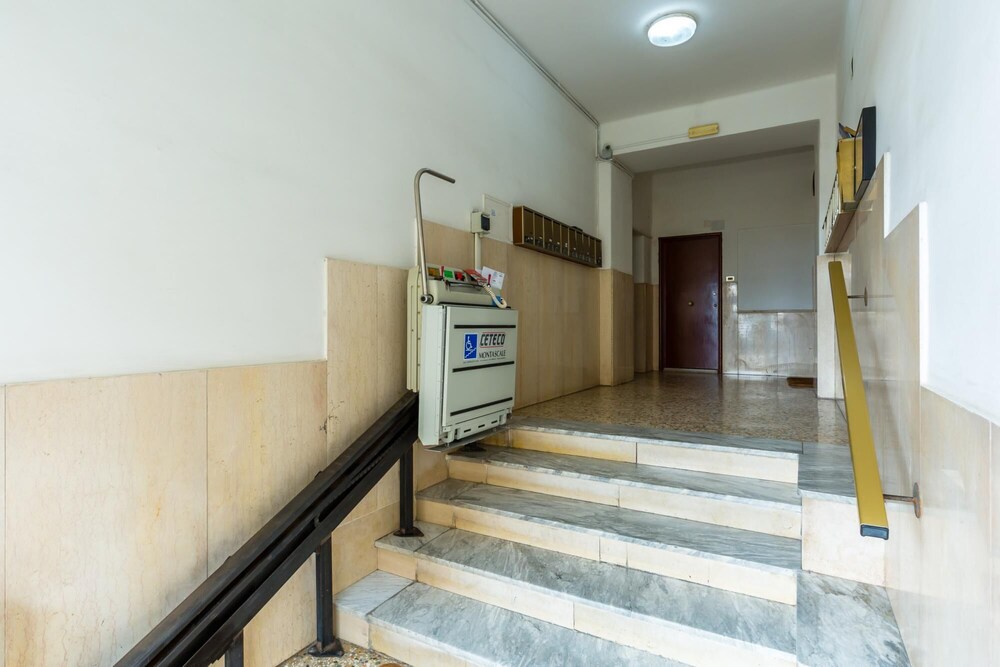 Posillipo Bright Apartment With Parking Space