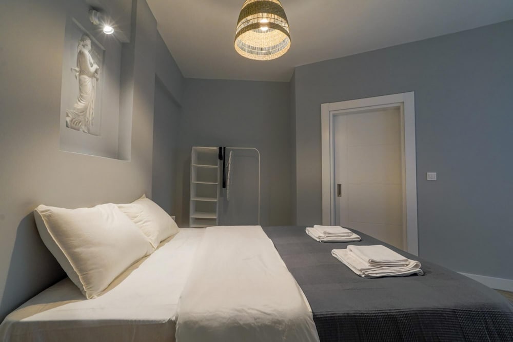 Central Flat Near Beach in Muratpasa Antalya