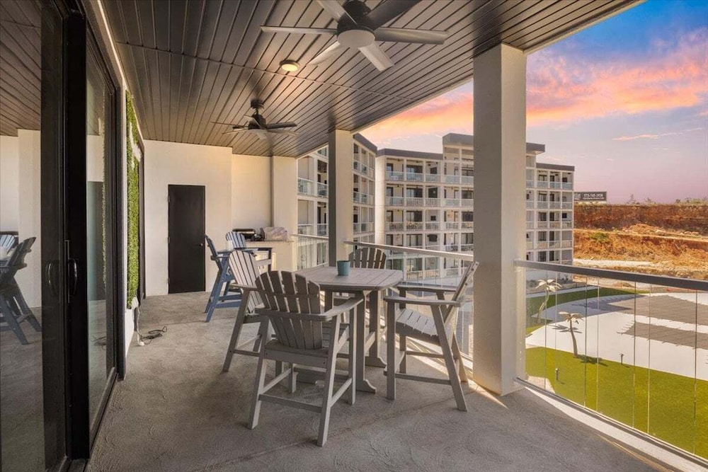 19mm Family-friendly, Bunks & Games at Topsider w/ 2 Pools