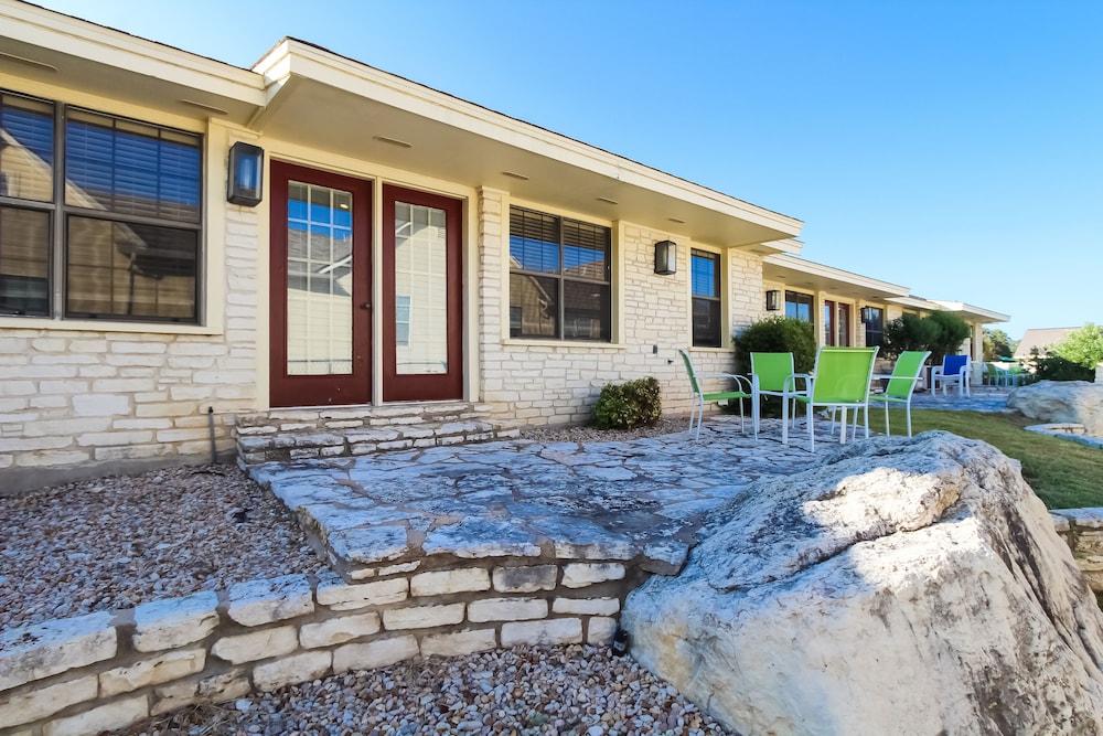 The Shores at Lake Travis
