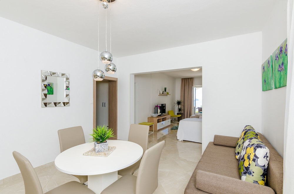 Apartments Sandito