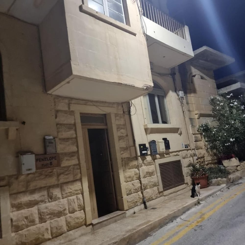 Xlendi Cozy Apartment