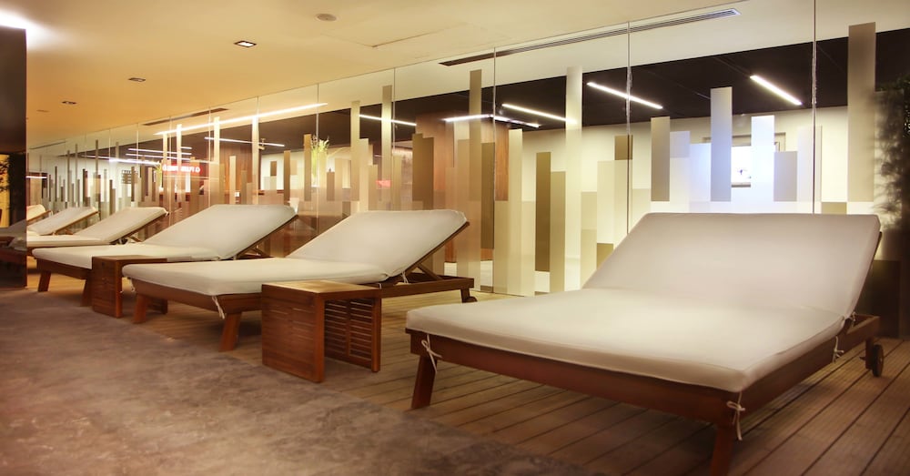 G Suites Airport