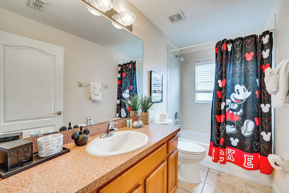 11 Mi to Disney: Family-friendly Home in Davenport