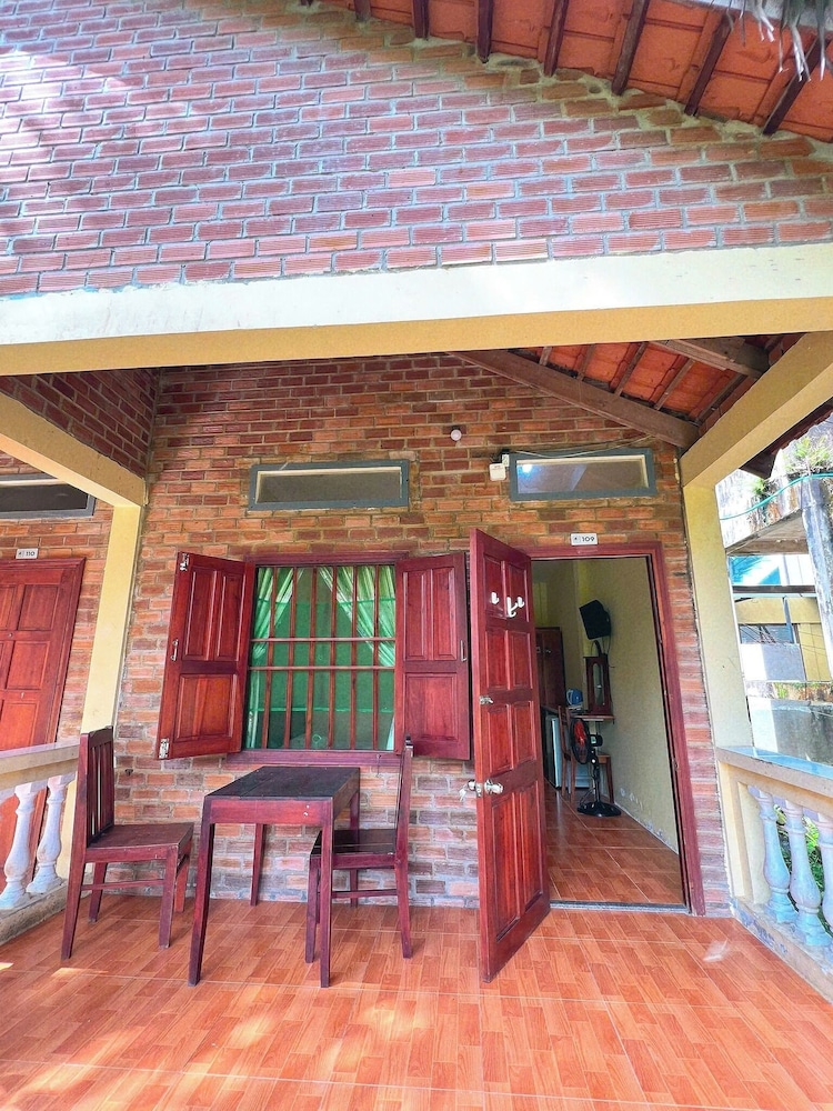 Coco Chill PQ Bungalow