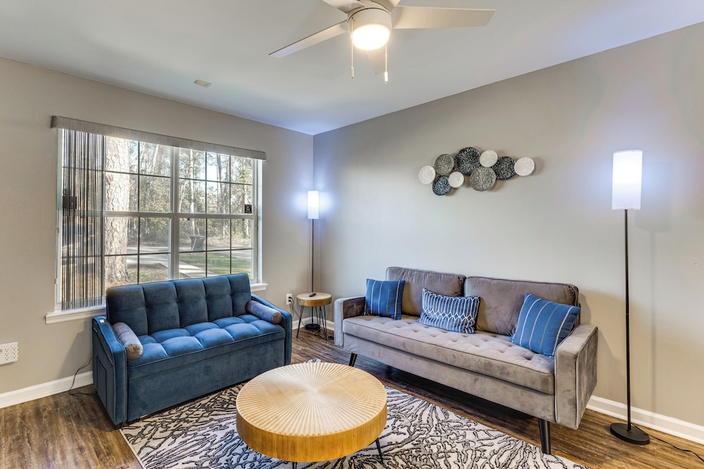 3 Mi to Fsu: Townhome w/ Patio in Tallahassee!