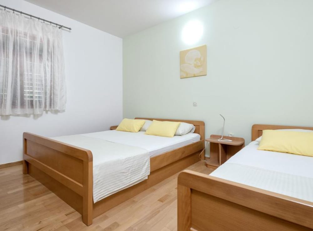 Dolac Green Side Apartments