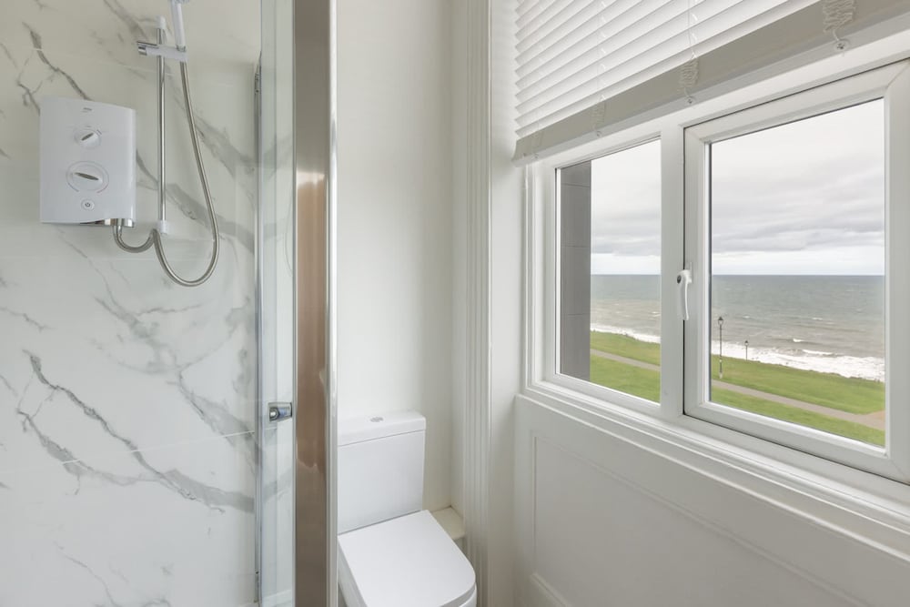 Host Stay Ruswarp Studio at the Sandbeck