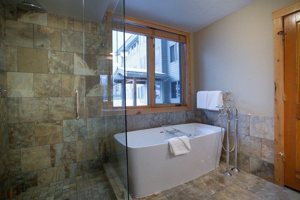 Trail's End Lodge at Deer Valley Resort - Two Bedroom Residence with Spa #101 2 Condo