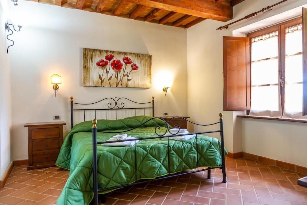 Alma del Lago Charming Apartments