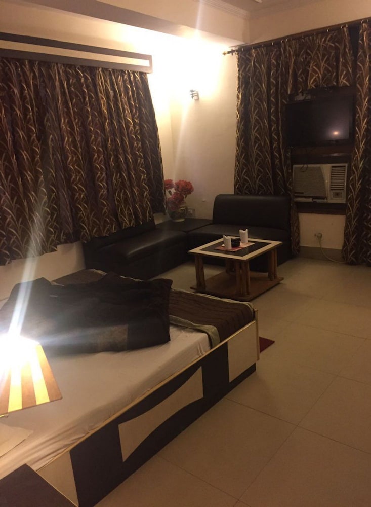 ADB Rooms Hotel India International Dx