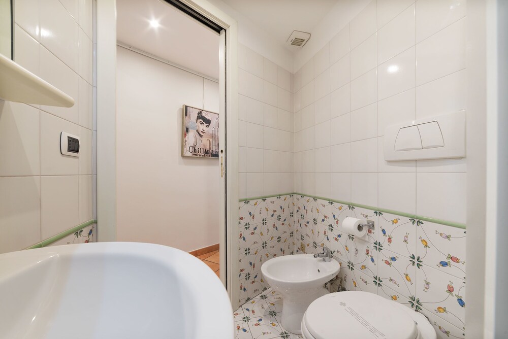 San Giovanni Elegant 6 Pax Apartment