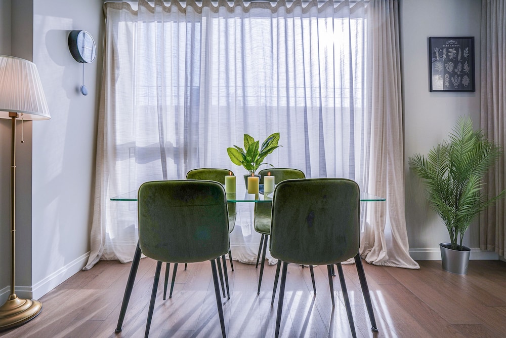 Central London Stay in Vauxhall With Balcony