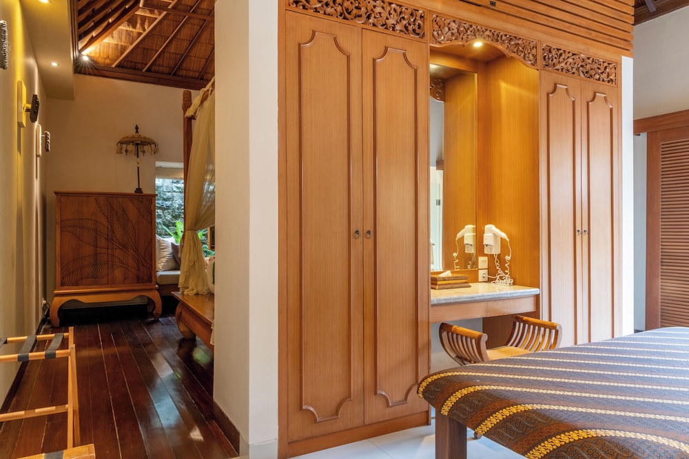 Villa Elegant by Exotiq