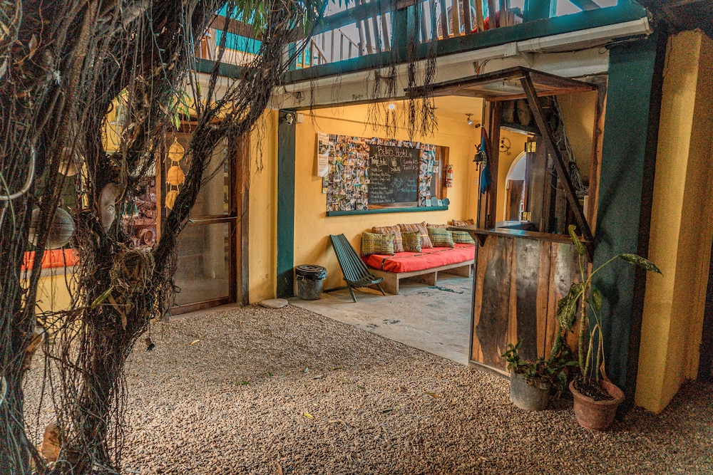 Belize Vacations - Bella's Backpackers - Property Image 4