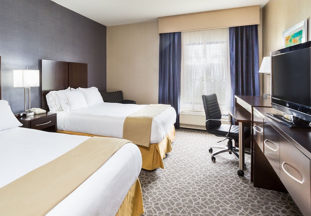 Holiday Inn Express Hotel Suites Mt. Holly, an IHG Hotel - Property Image 34