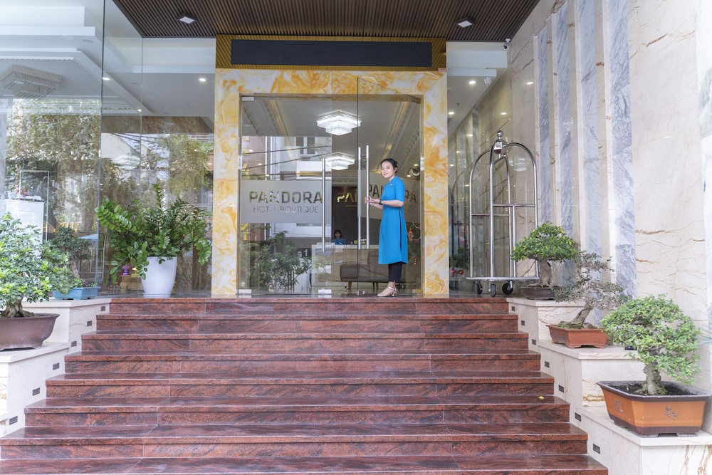 Sana Da Nang Beach Hotel 87