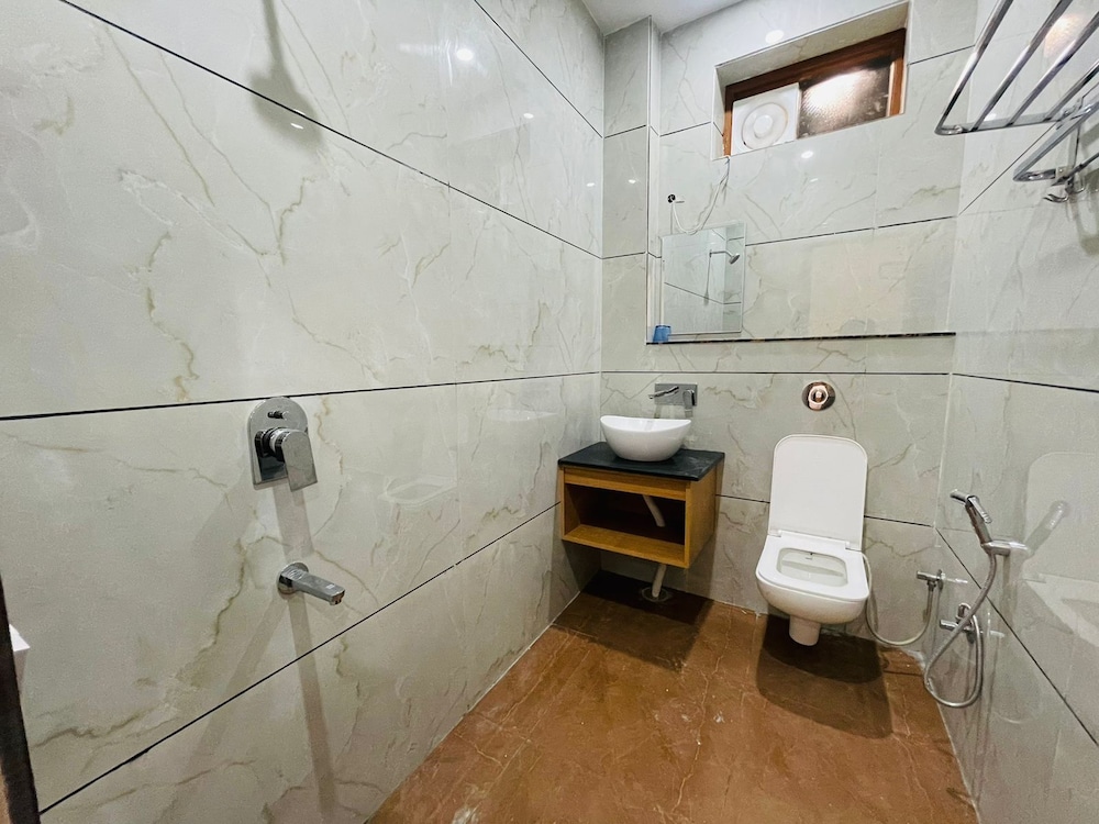 Hotel Pilgrim Near Golden Temple