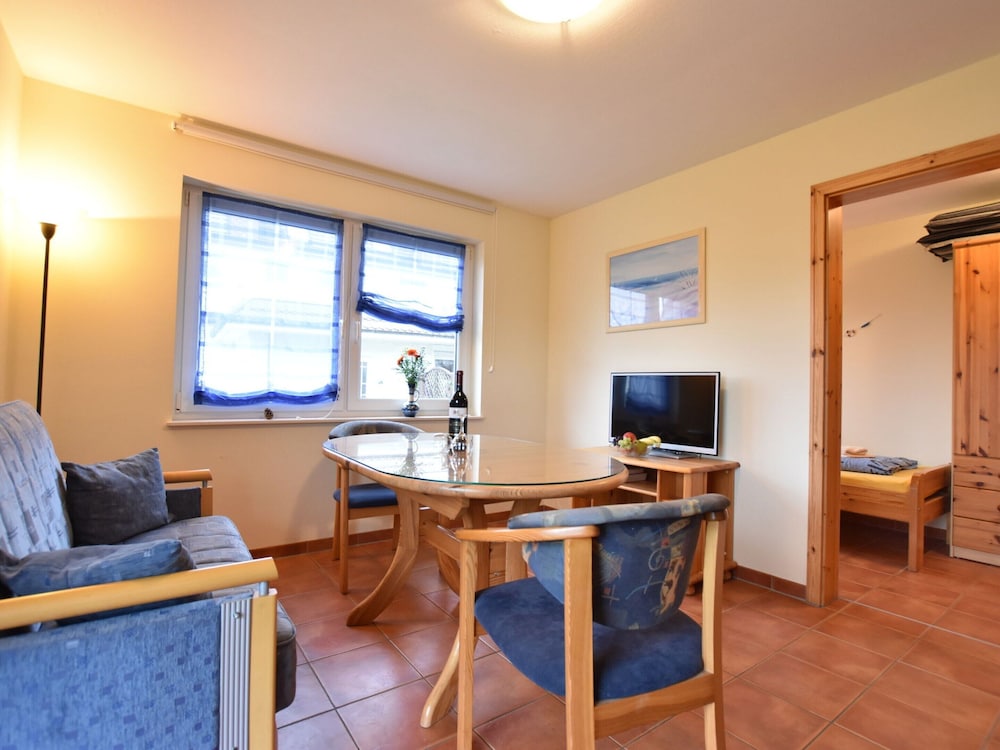 Tasteful Apartment in Rerik Germany With Garden