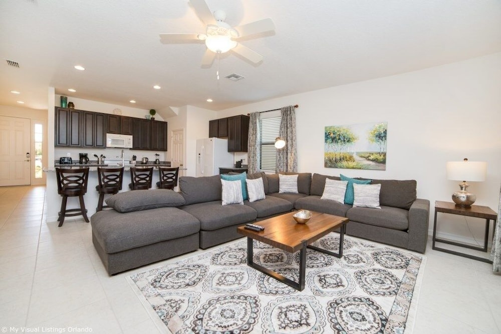 5br Pool Villa At Providence Golf & Country Club 5 Bedroom Villa