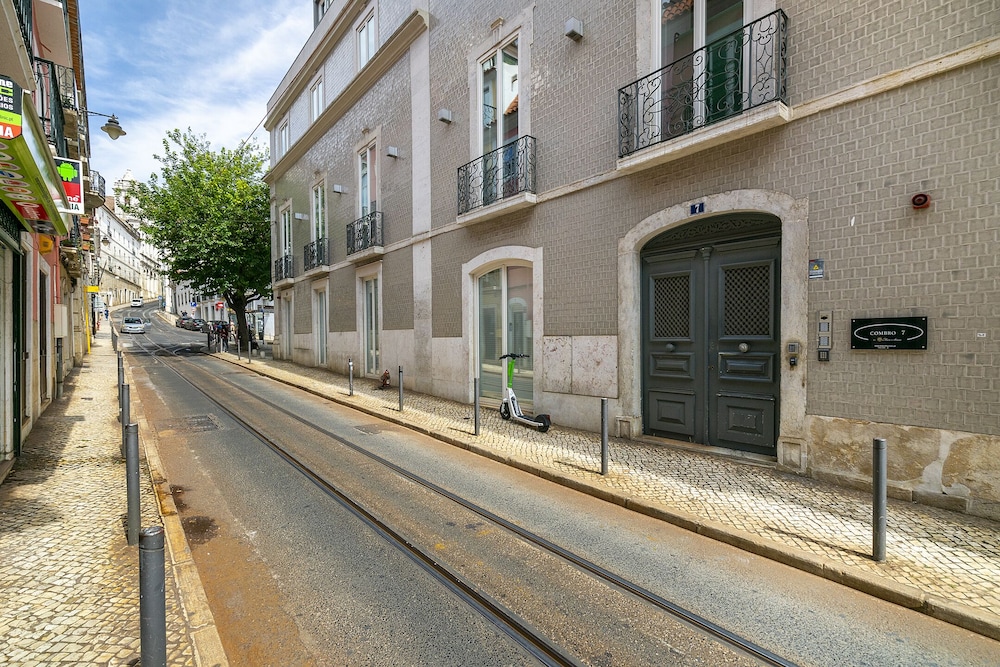 Prime Lisbon Living Great For D Nomads & R Workers