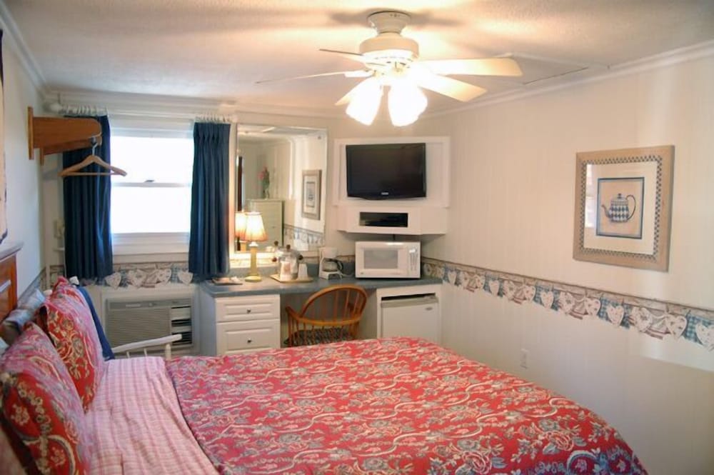 The Homestead Inn