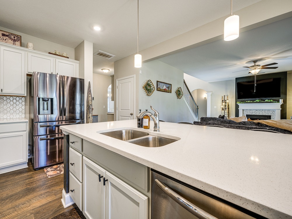 Spacious Columbus Getaway w/ Patio - Pets Welcome! - Property Image 5
