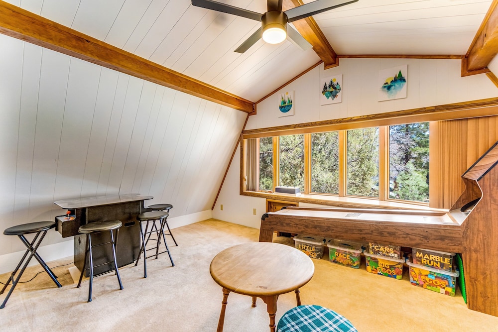 Cub Cabin #471