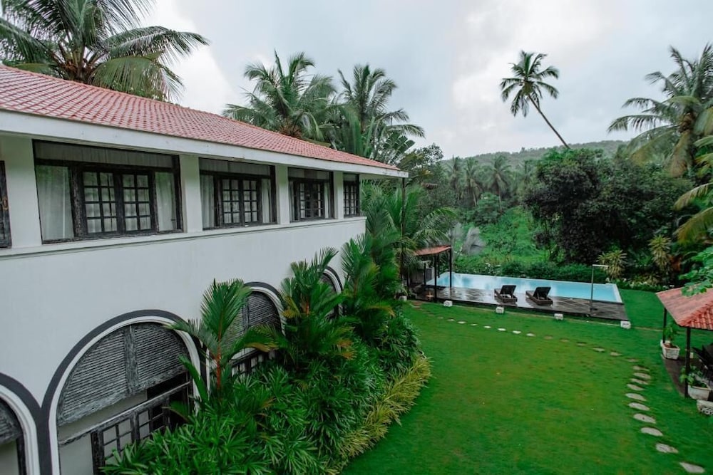 Viraam Estate by RÊVE Escapes - Premium 4 BHK Villa Near Anjuna Beach