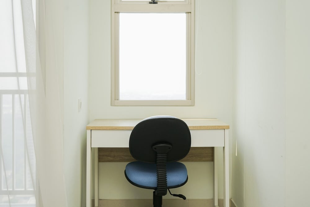 Cozy and Nice Studio Apartment at Springwood Residence