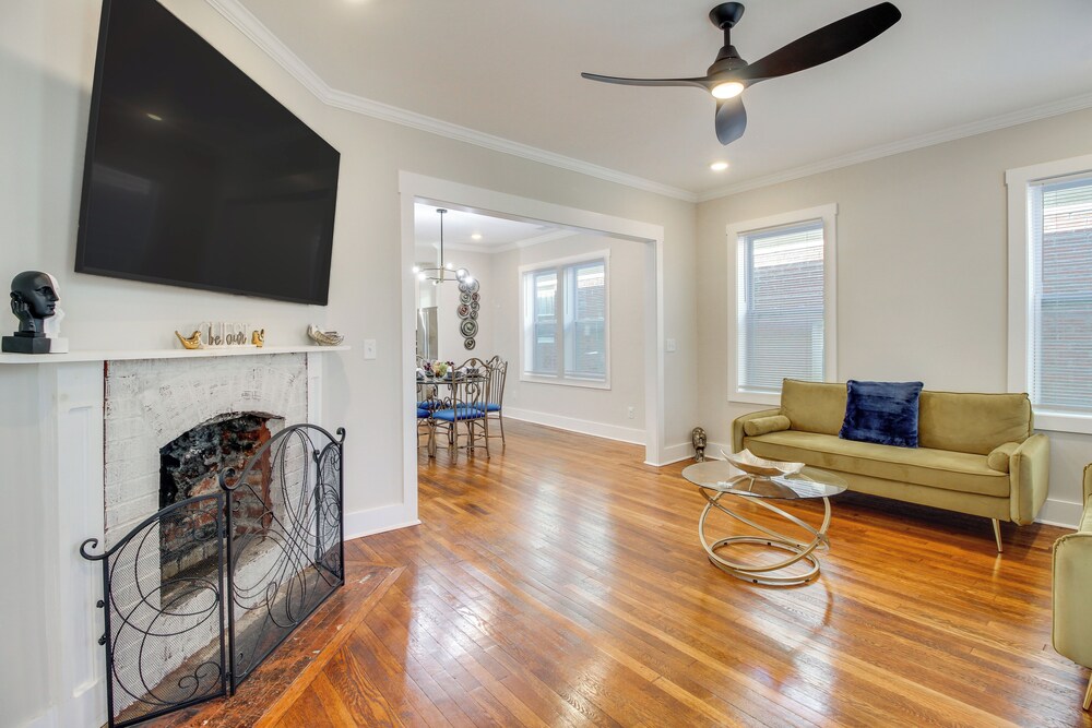 Private Balcony: Spacious, Updated Savannah Apt!