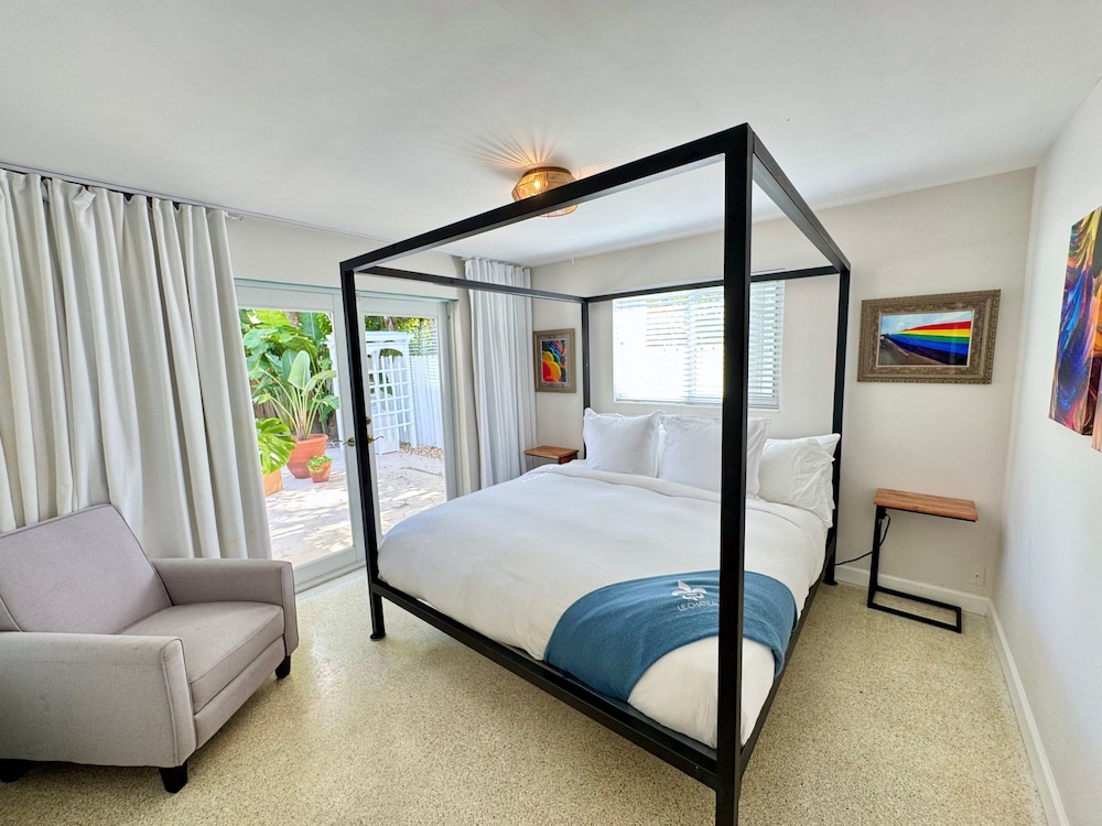 Fabulous Private Oasis With Lgbtq Resort Access