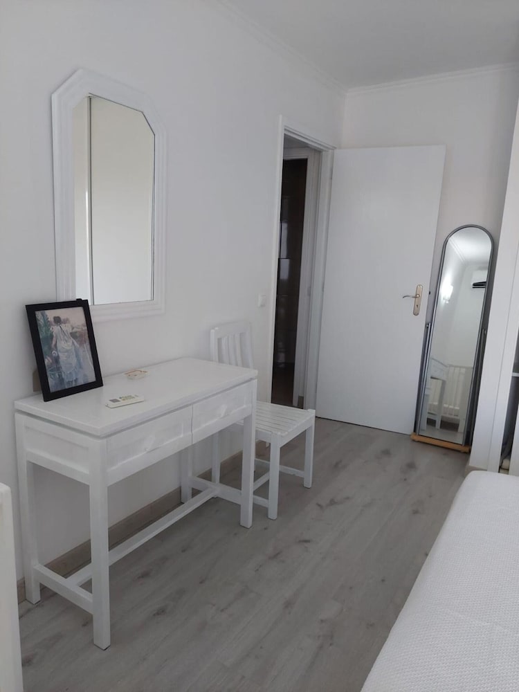 White Light Terrace Alvor Flat