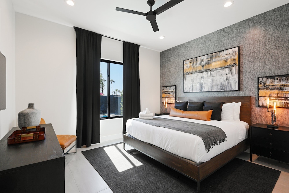 Ember-pool Heat Available-in North Scottsdale