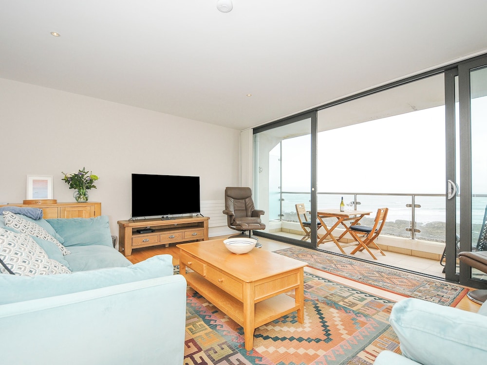 2 Horizon View