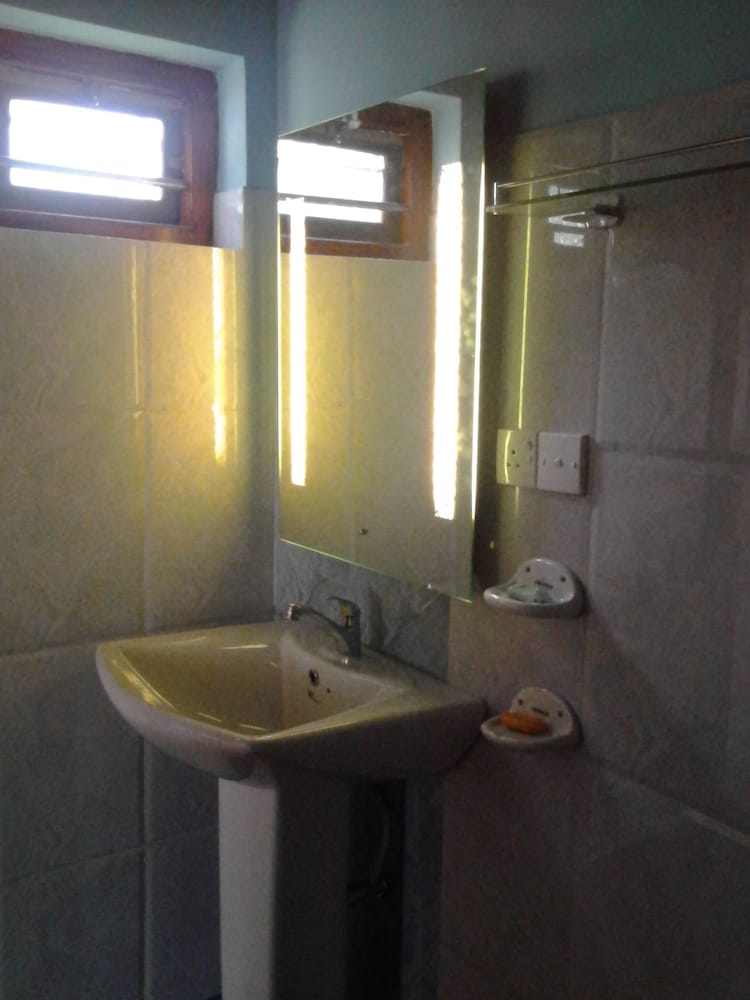 Bandhusena Apartments
