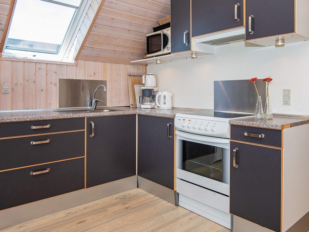 Cozy Holiday Home in HarboÃ¸re near North Sea & Beach view 5