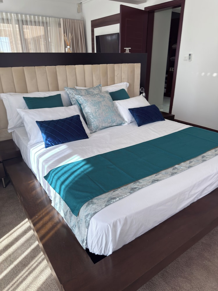 Escapade Lux Guesthouse