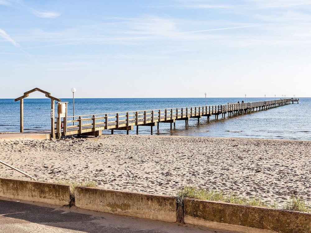 8 Person Holiday Home in Falkenberg view 5