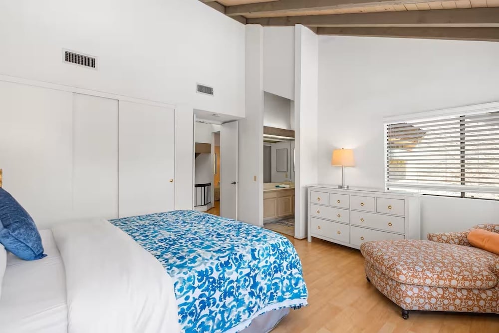 @ Marbella Lane - Gem w/ Outdoor Fun Pool & Trails