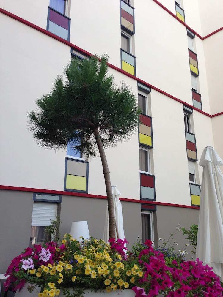 Apparthotel Privilodges Carré de Jaude