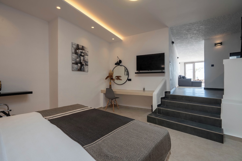 Illusion Suites photo 5