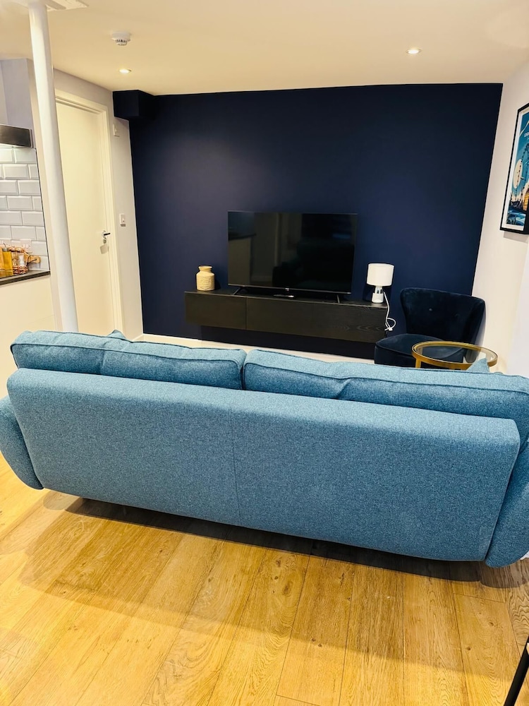 Leicester Square 1st Floor Studio