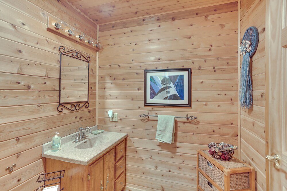 Lakefront Gem w/ Dock in New London!