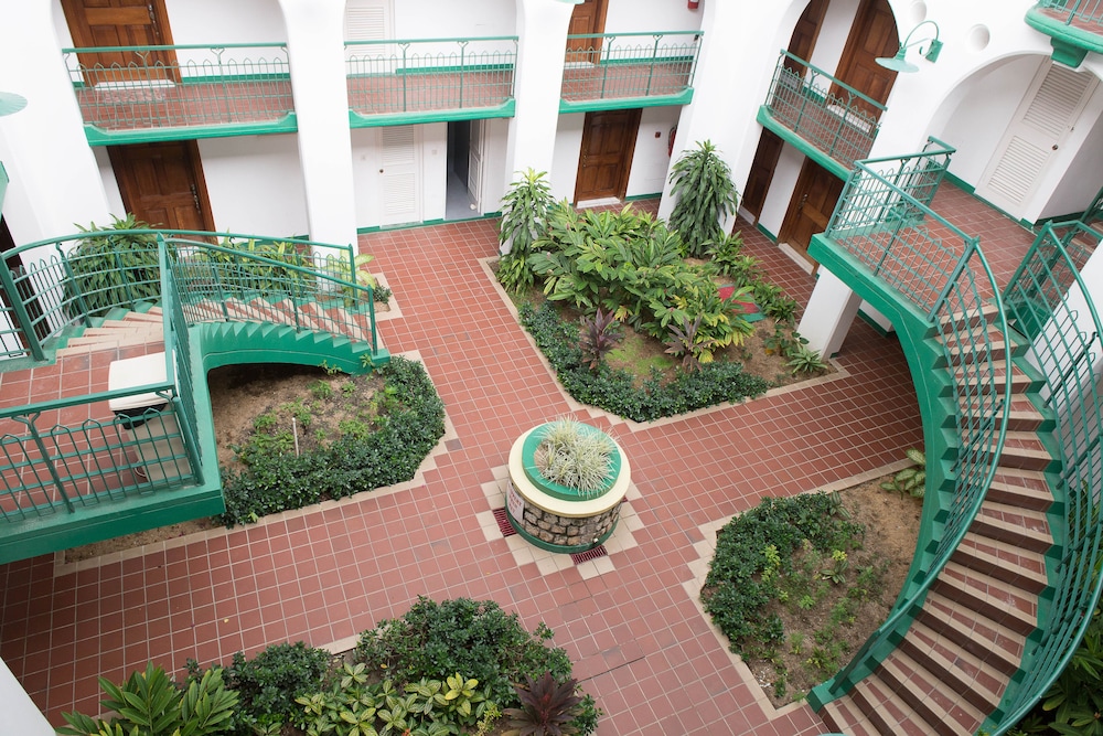 Sandcastles Beach Resort