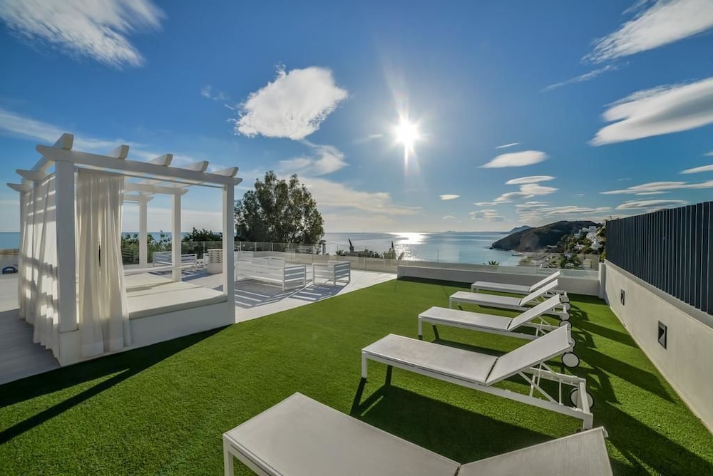 Villa Carlota view 5